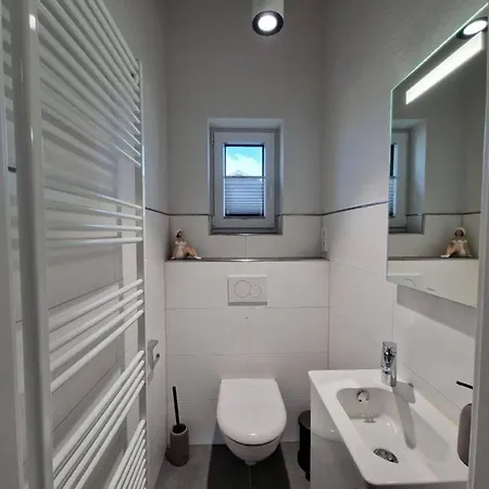 Holiday home G20 Mit Wintergarten In Eckwarderhoerne *